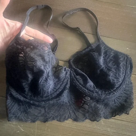 Black Lace Josie Natori Bra with lace trim underside 32D/DD - Picture 3 of 7